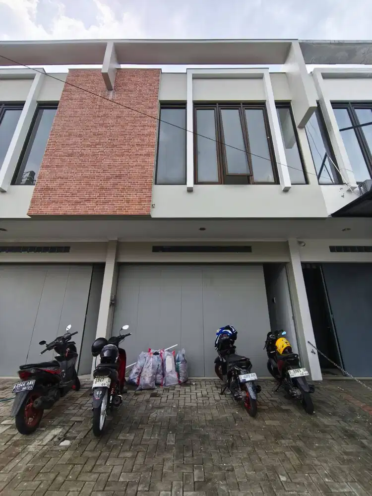 Dijual Ruko Terawat di Gunung Batu Pasteur Bandung