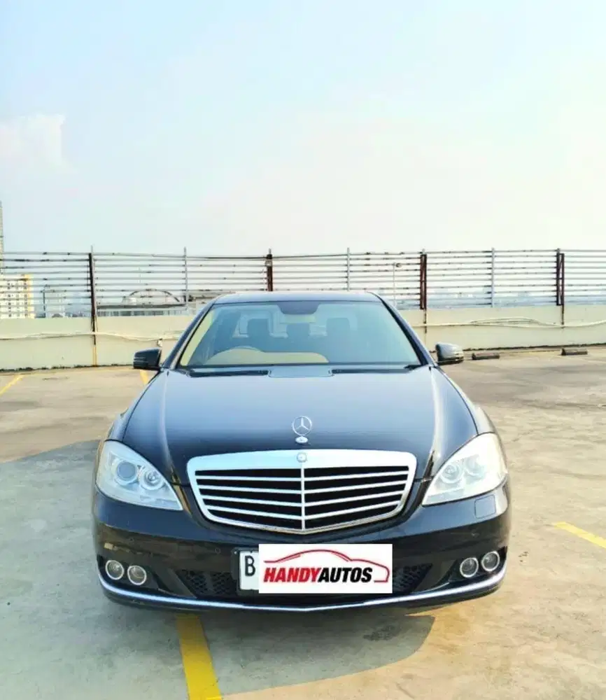 Mercedes Benz S300L Solitaire Facelift Tahun 2009 Automatic Hitam