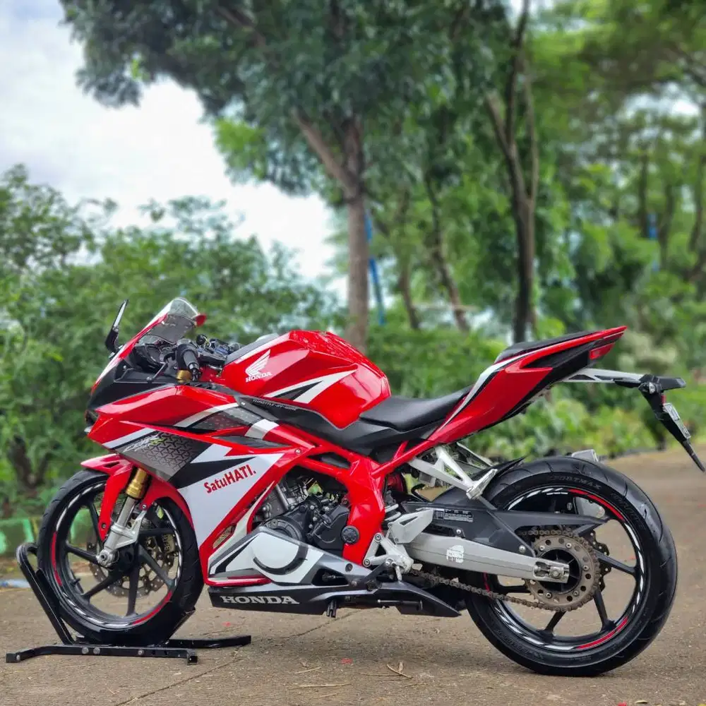 HONDA CBR250RR ABS RED RACING 2017 PAJAK PANJANG SIAP RIDING