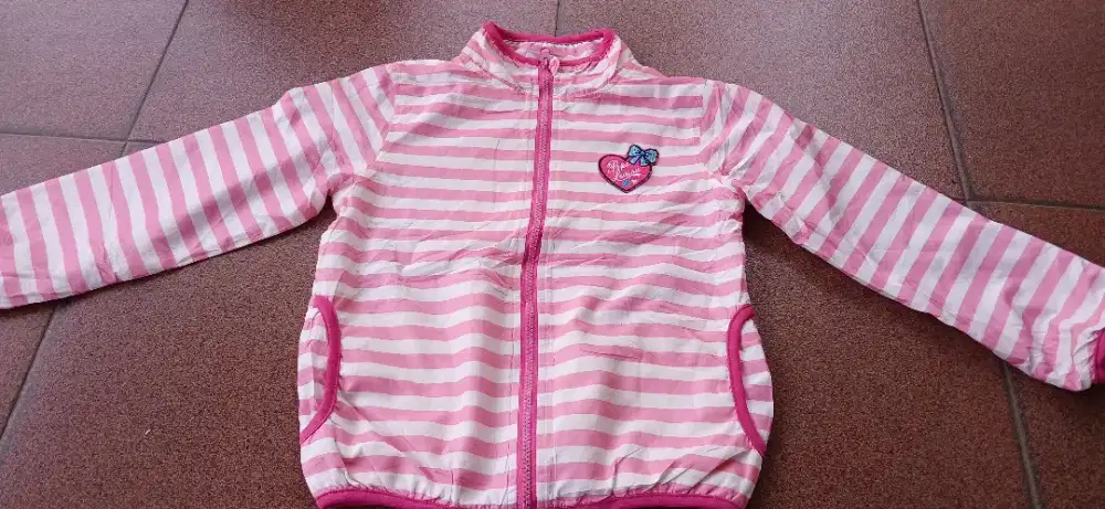 Dijual jaket anak perempuan
