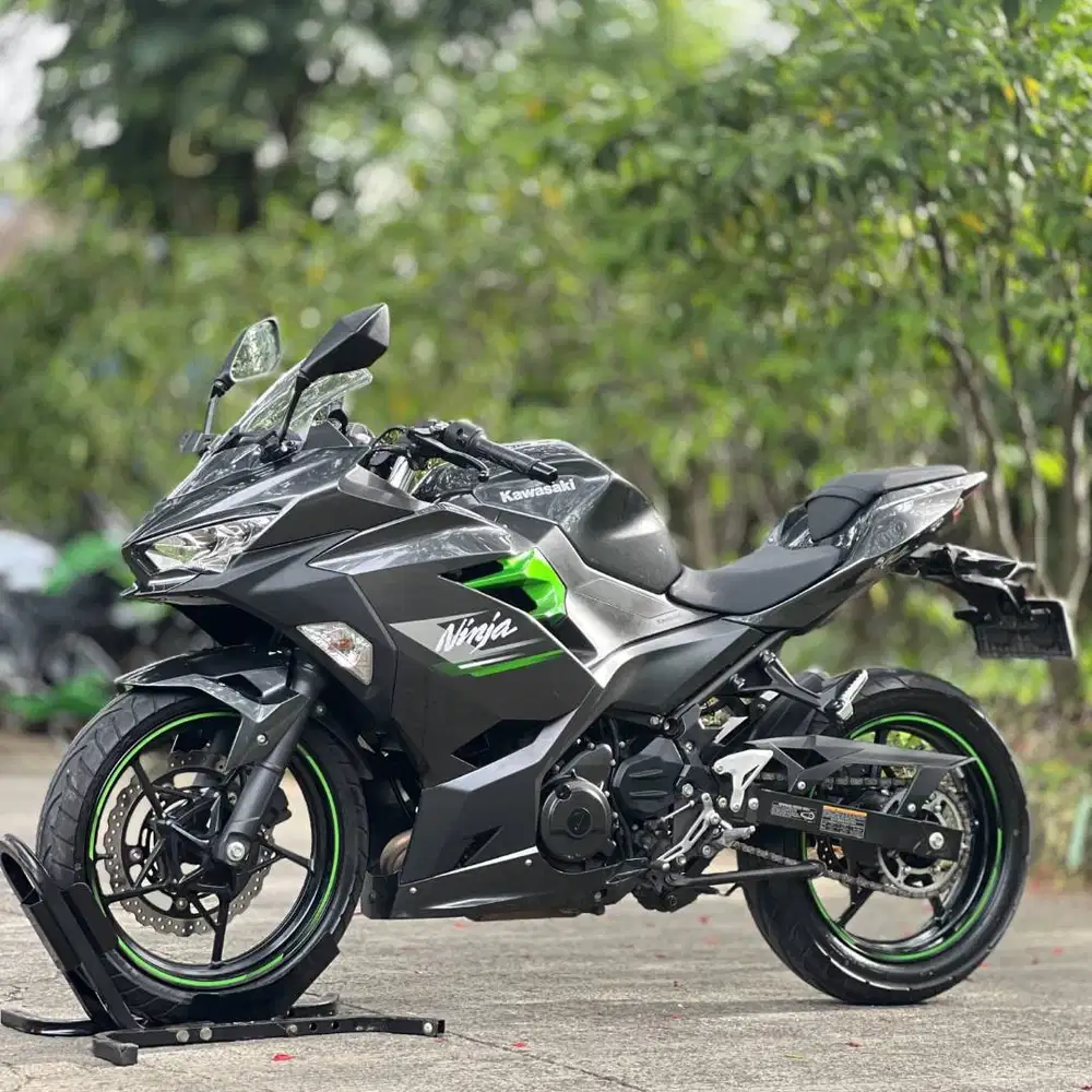 KAWASAKI NEW NINJA 250 FI GREY 2023 KM 3K SIAP GASPOL