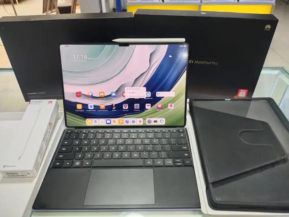 Huawei matepad pro 13,2 inch 12/256 like new + keyboard + pencil ori