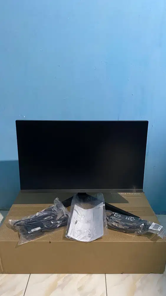 JUAL MONITOR SAMSUNG 100HZ MULUS 100%
