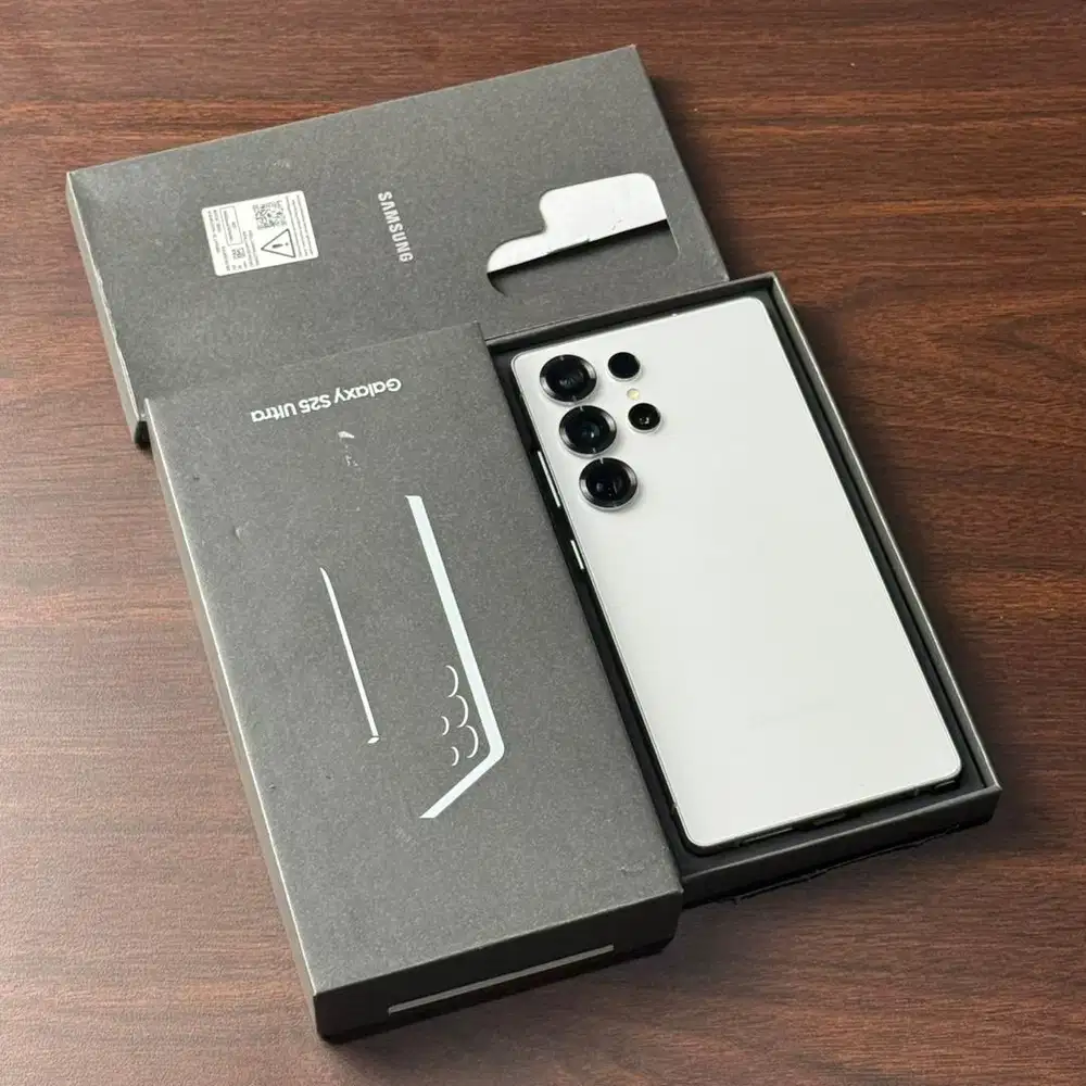 Samsung S25 Ultra 12/512GB Titanium WhiteSilver Garansi Resmi sein