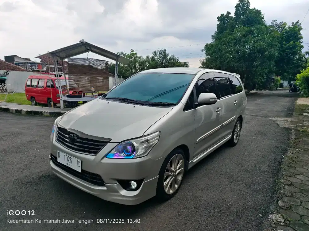 Innova disel matic 2kd 2012