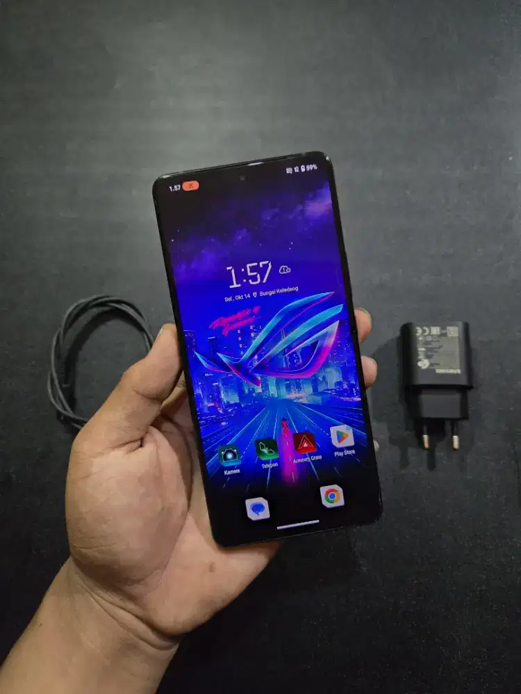 Asus ROG Phone 8 256gb Resmi
