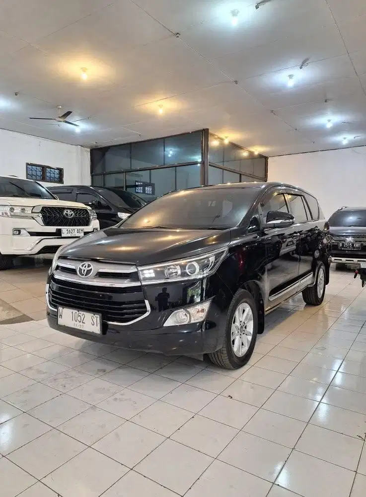 Toyota Innova Reborn V 2.4 Diesel AT 2019