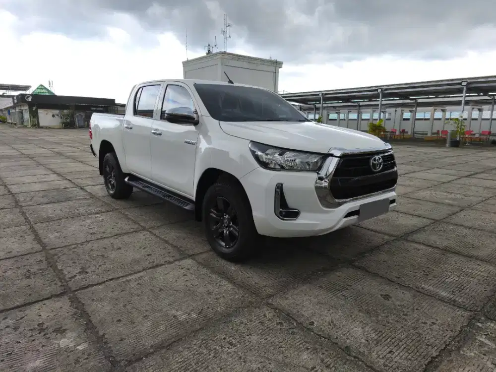 [Harga Cash] Toyota Hilux G Double Cabin 4x4