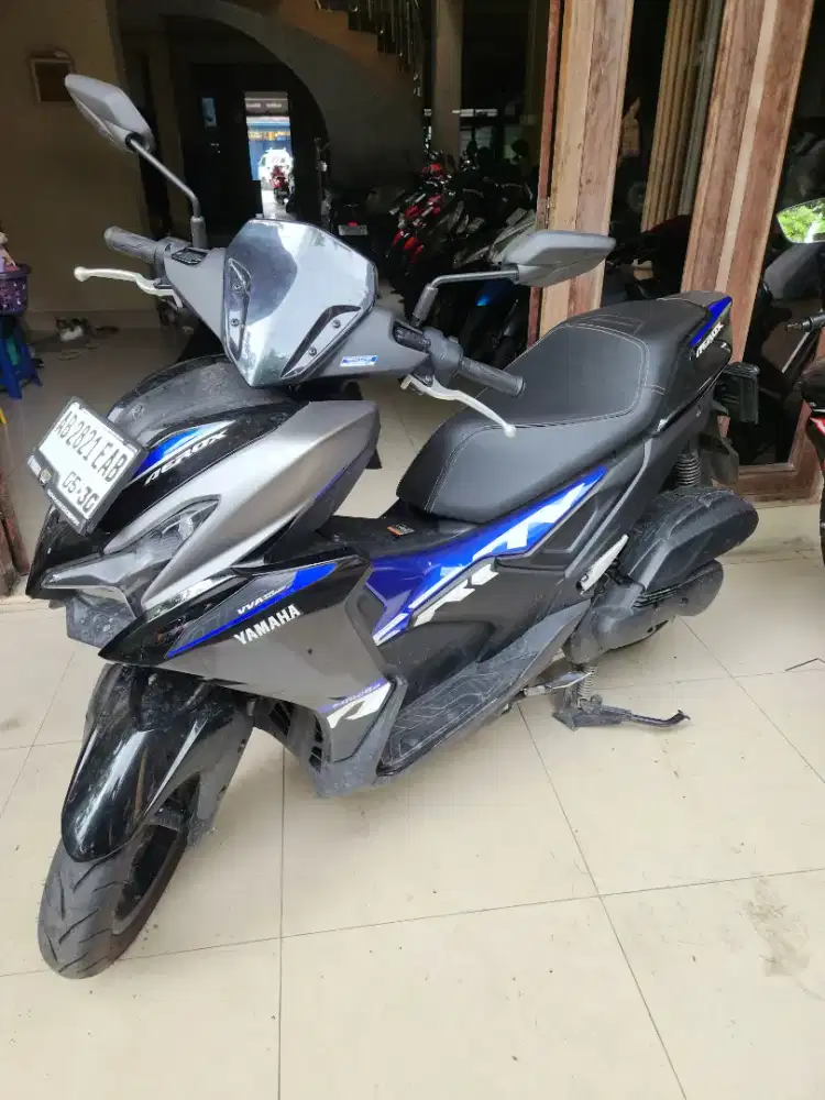 Aerox alpha hitam 2025 gbm