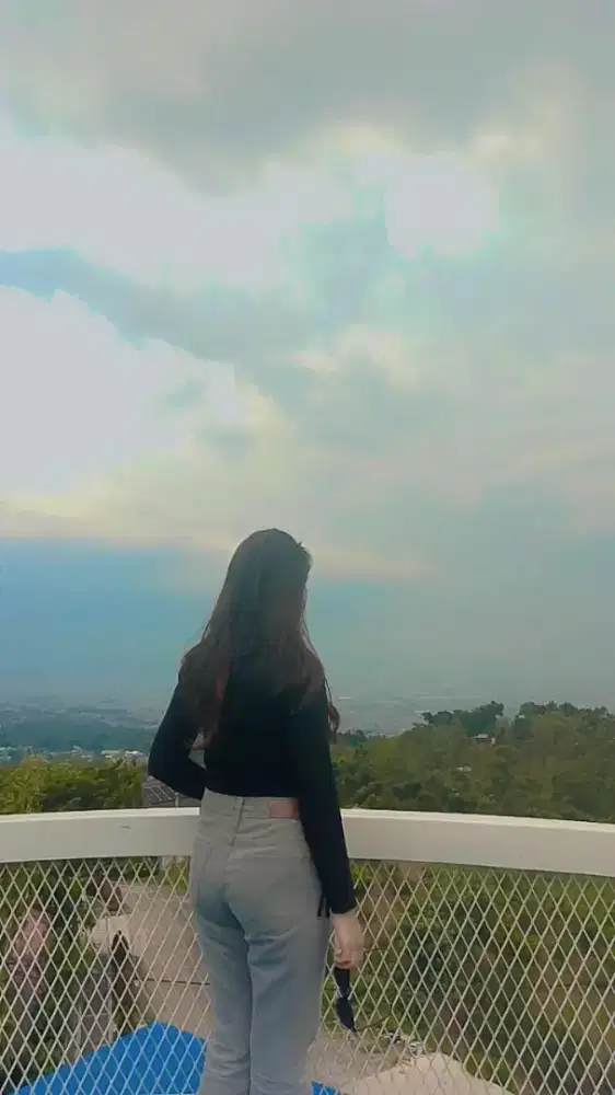 Butuh kerja bosen jadi pengangguran