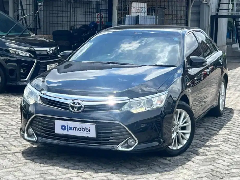 TERMURAH Toyota Camry 2.5 V Bensin-AT 2016 RFS