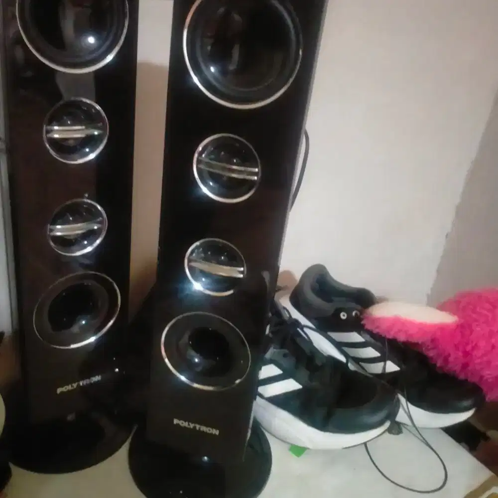 speaker tower polytron