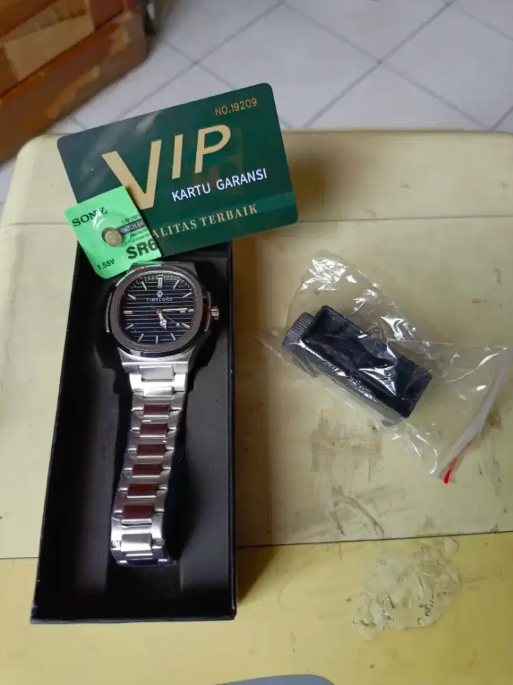 Jam tangan pria/wanita