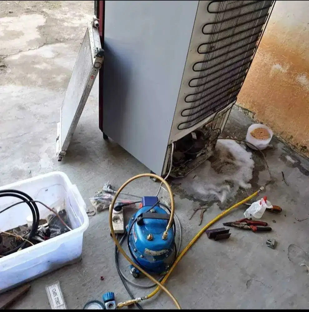 SERVIS KULKAS MESIN CUCI AC DLL