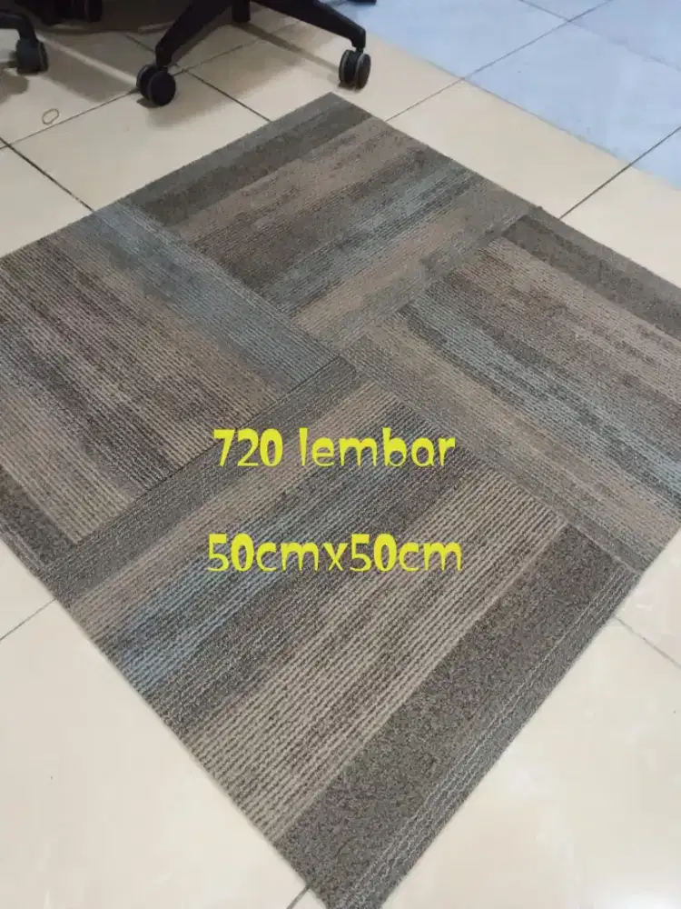 Karpet tile bekas premium 50x50 cm
