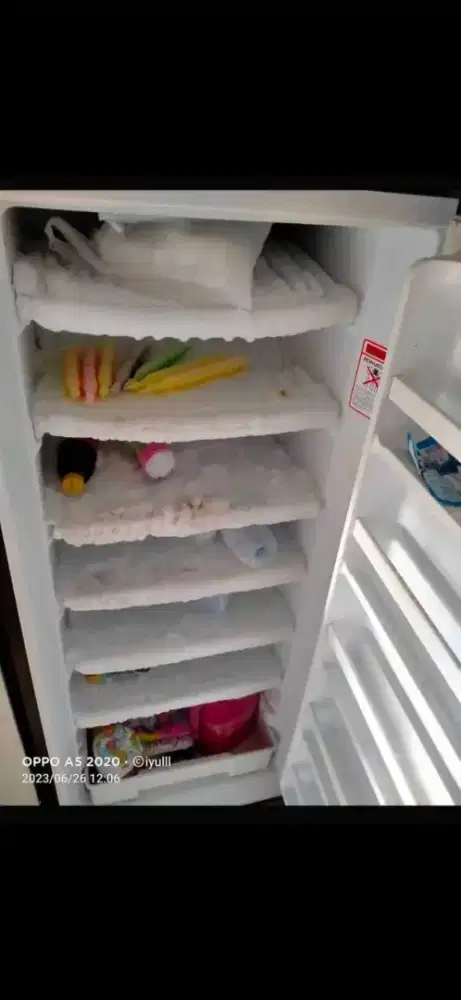 Jual bu freezer kulkas ukuran 6 rak normal no kendala