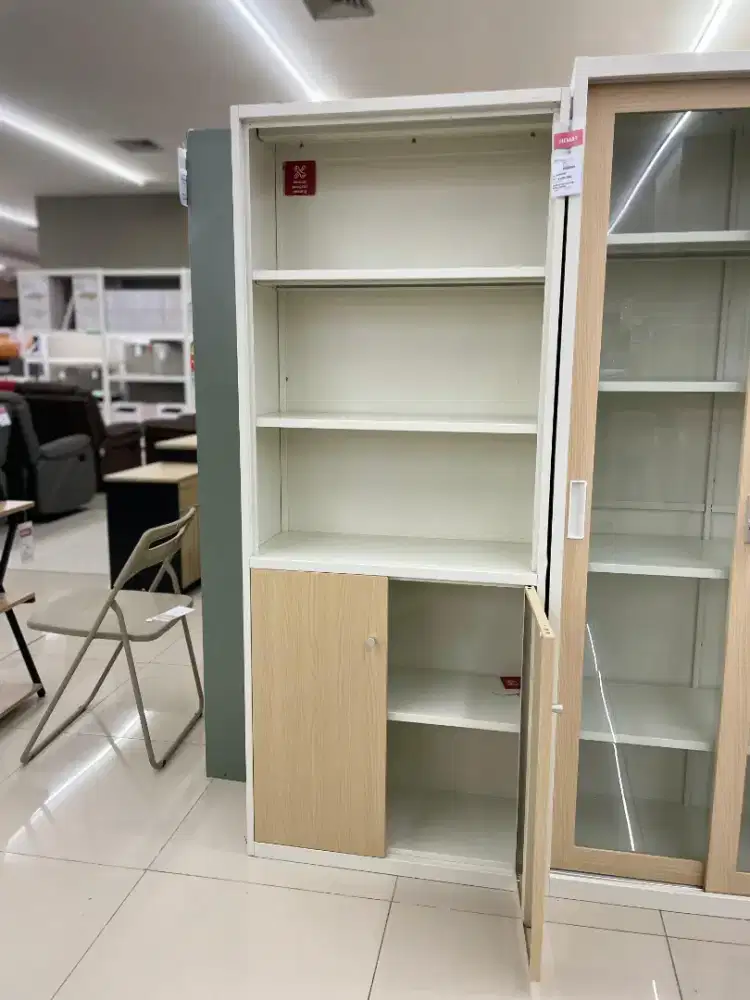 Lemari kabinet selma