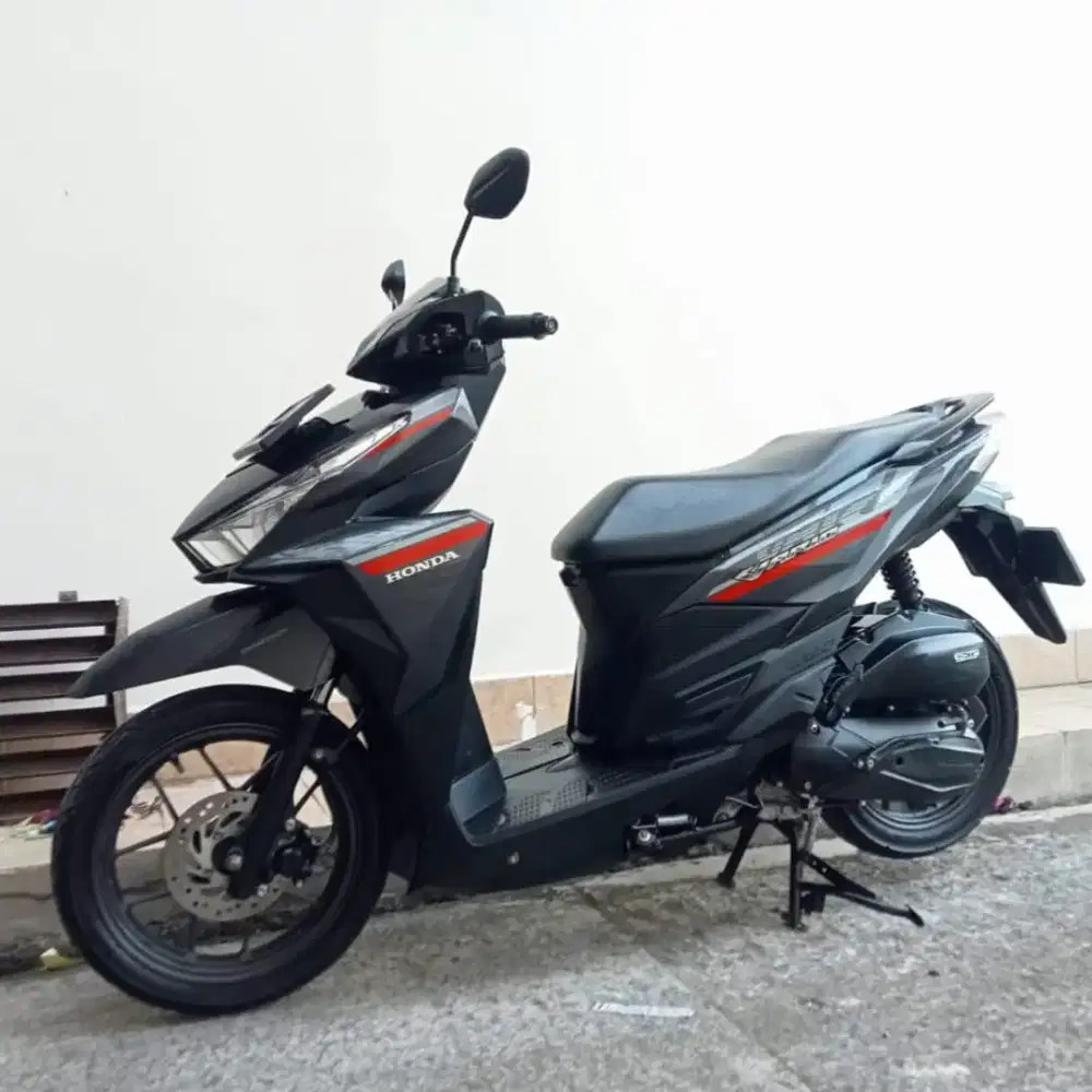 HONDA VARIO 125 CBS LED TAHUN 2017 CASH / KREDIT MURAH DP MULAI 500 RB