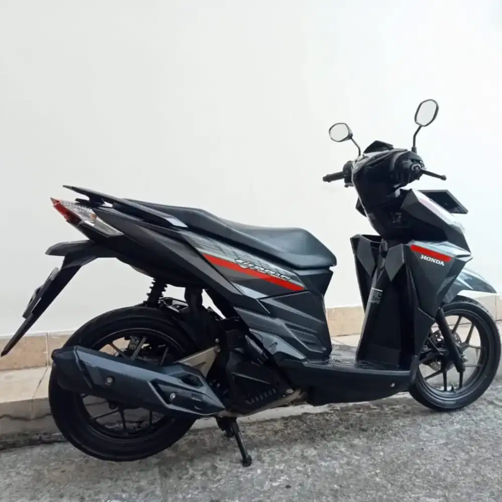 HONDA VARIO 125 CBS LED TAHUN 2017 CASH / KREDIT MURAH DP MULAI 500 RB