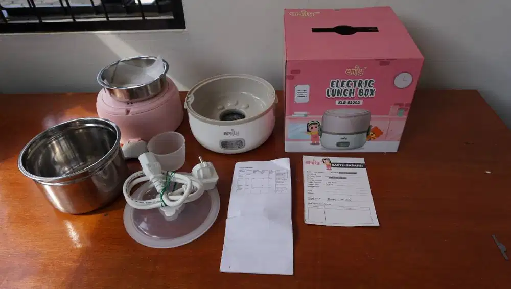 JUAL BARANG PRELOVED - Emily Electric Lunch box Baby cooker 1.3L