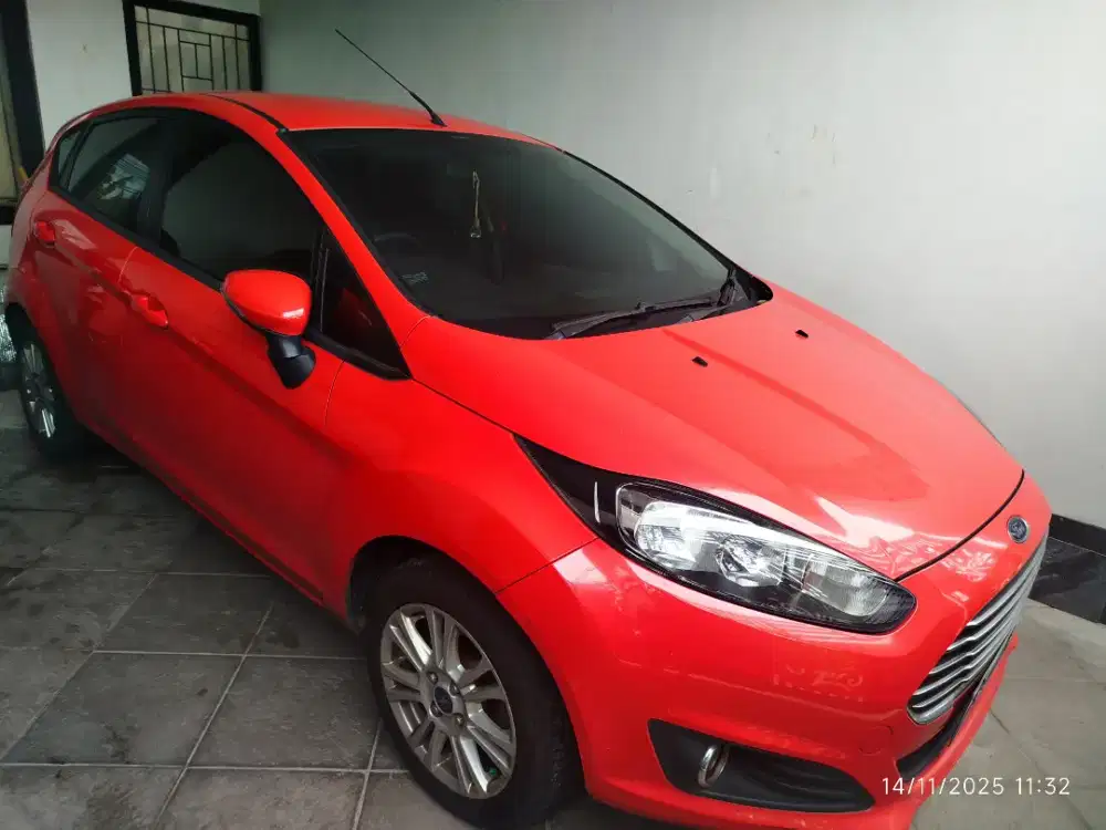 Jual Ford Fiesta 2014 Trend Manual