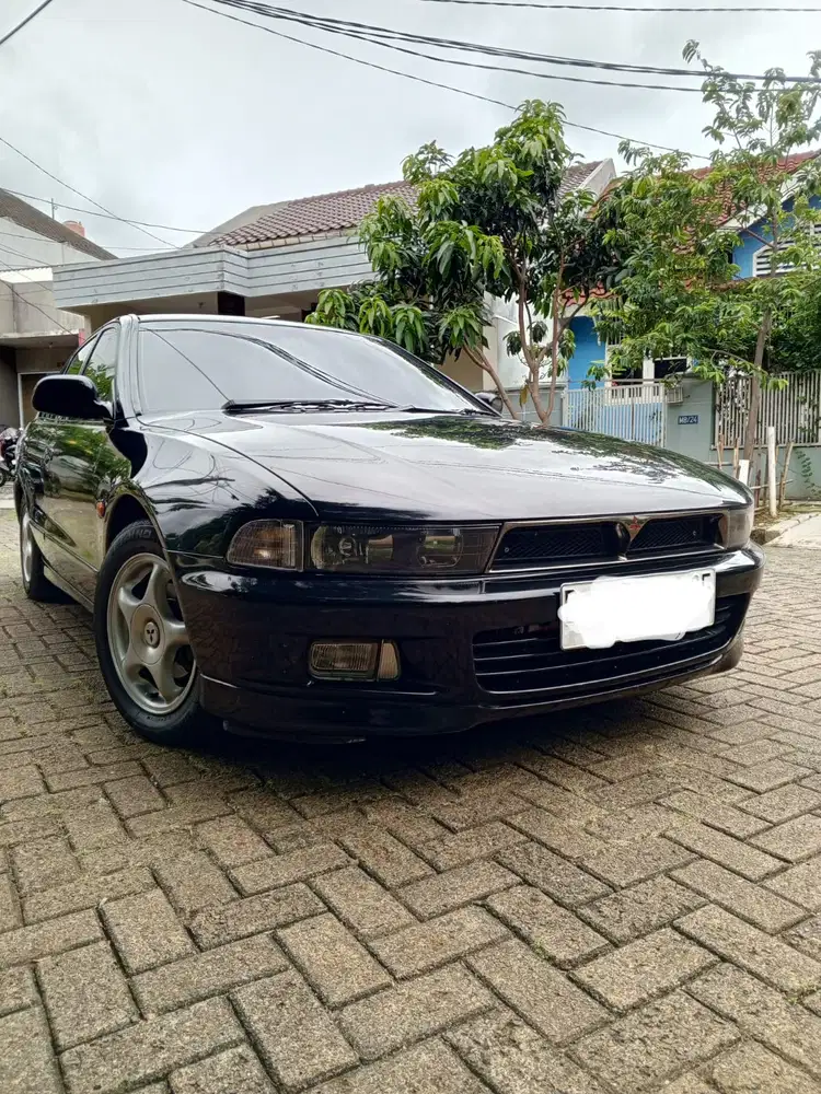 Mitsubishi Galant 2002 Bensin