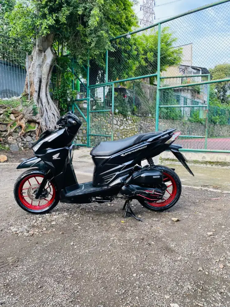 Honda Vario 150cc cbs iss pgm_fi Tahun 2017