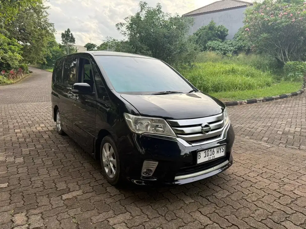 NISSAN SERENA HWS 2014 MURAH