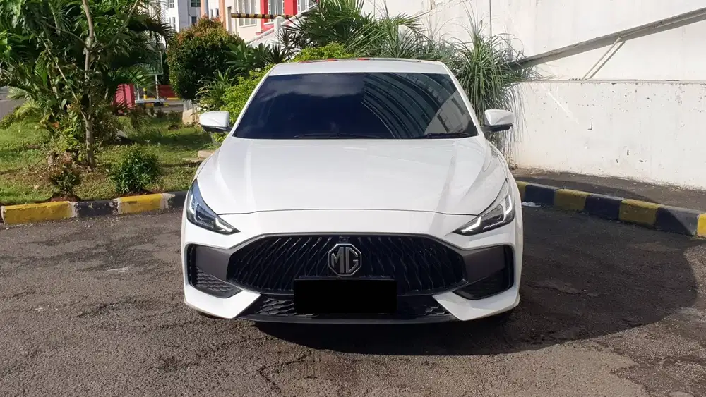 Morris Garage MG 5 GT Magnify 15 Fullspec White 2023 NIK 2022 Like New