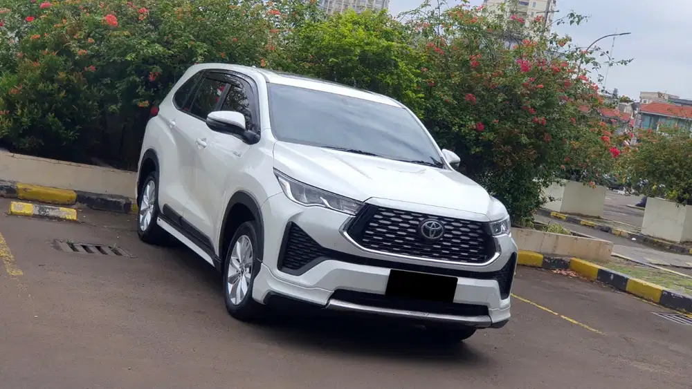 [ GARANSI 5TH ] Toyota Zenix V Hybrid 2.0 Modelista AT 2023 2024