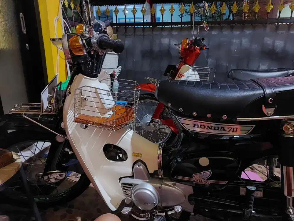 Jual honda c70 thn 1976 dan 1978,surat lengkap,N kota,,25 jt nego