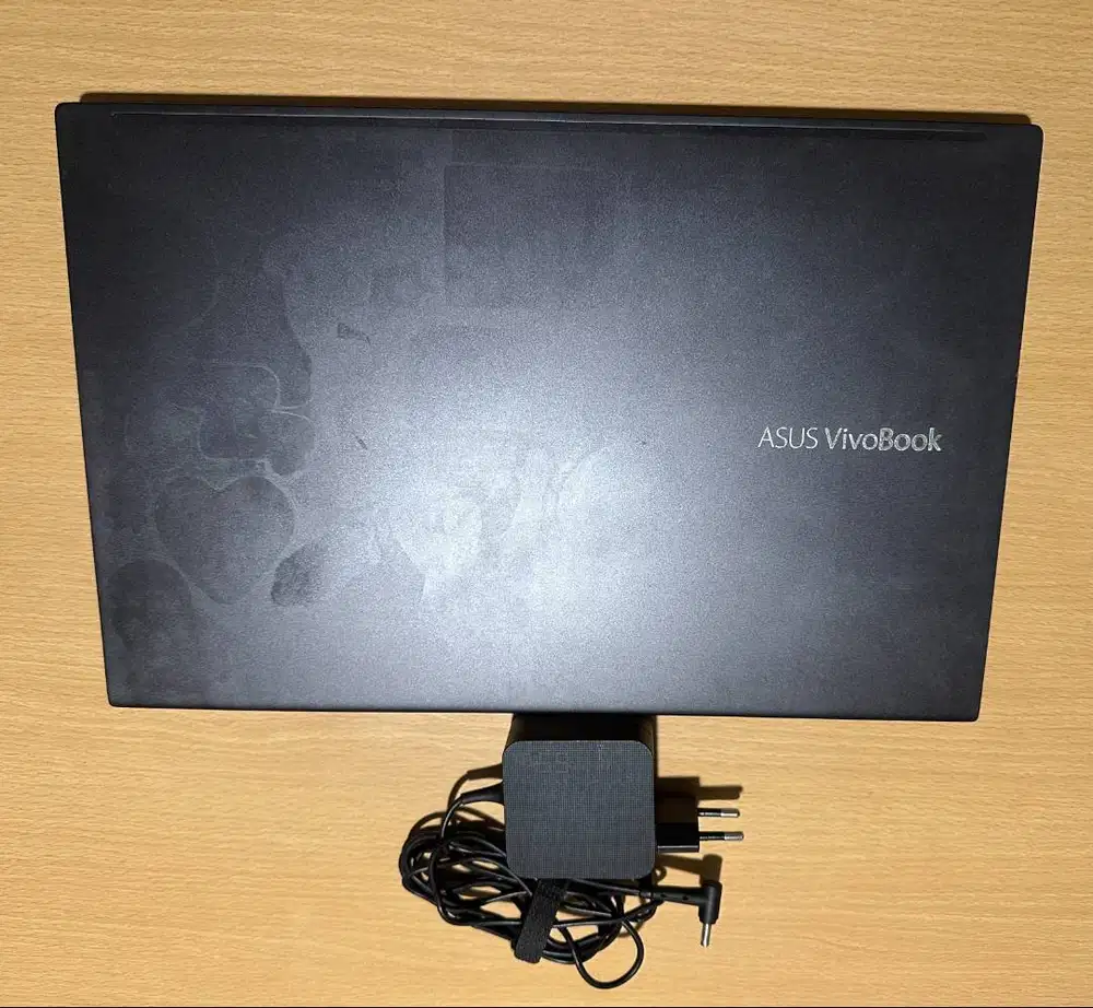 Laptop ASUS Vivobook core i5 Gen 11 8/512 SSD