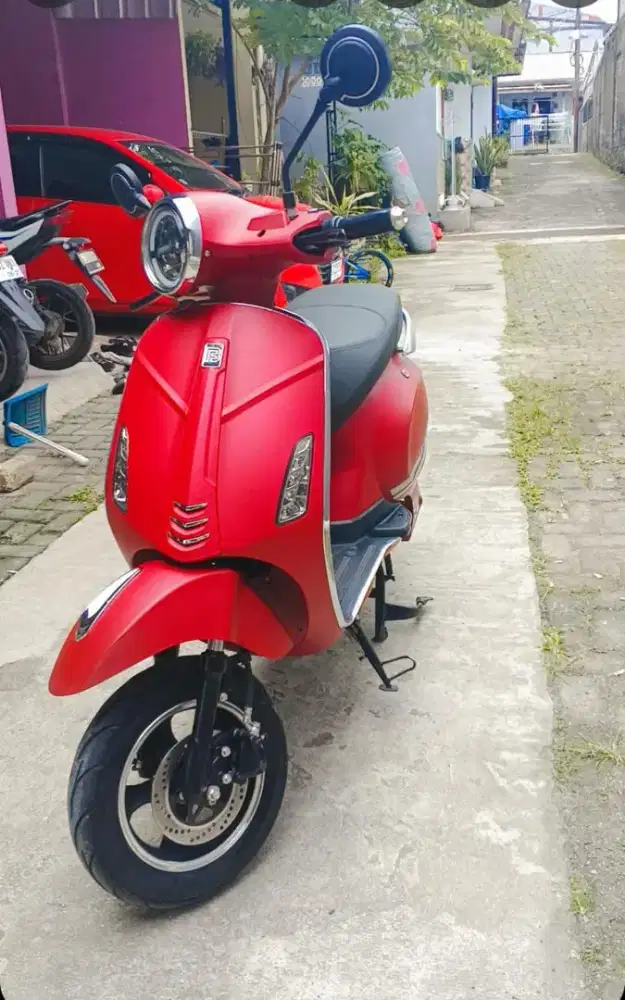 Di jual motor Listrik BF Good Rich tahun 2025