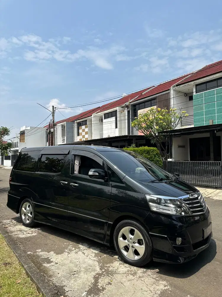 Toyota Alphard 2006 Low km