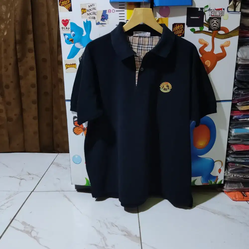 Kaos polo shirt Burberrys England Vintage Colour black Size XL