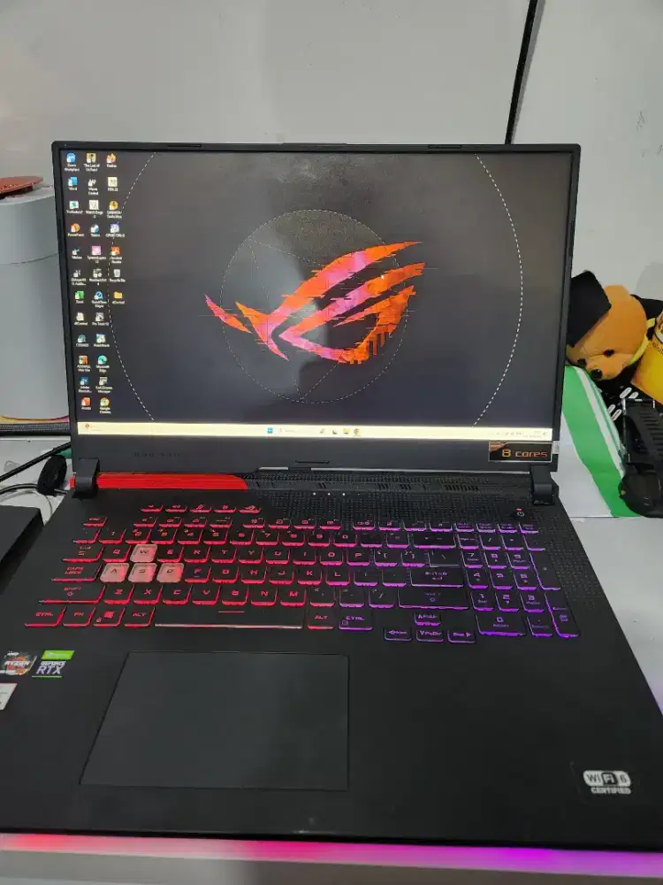 Asus ROG Strix III 17 inch Ryzen 7