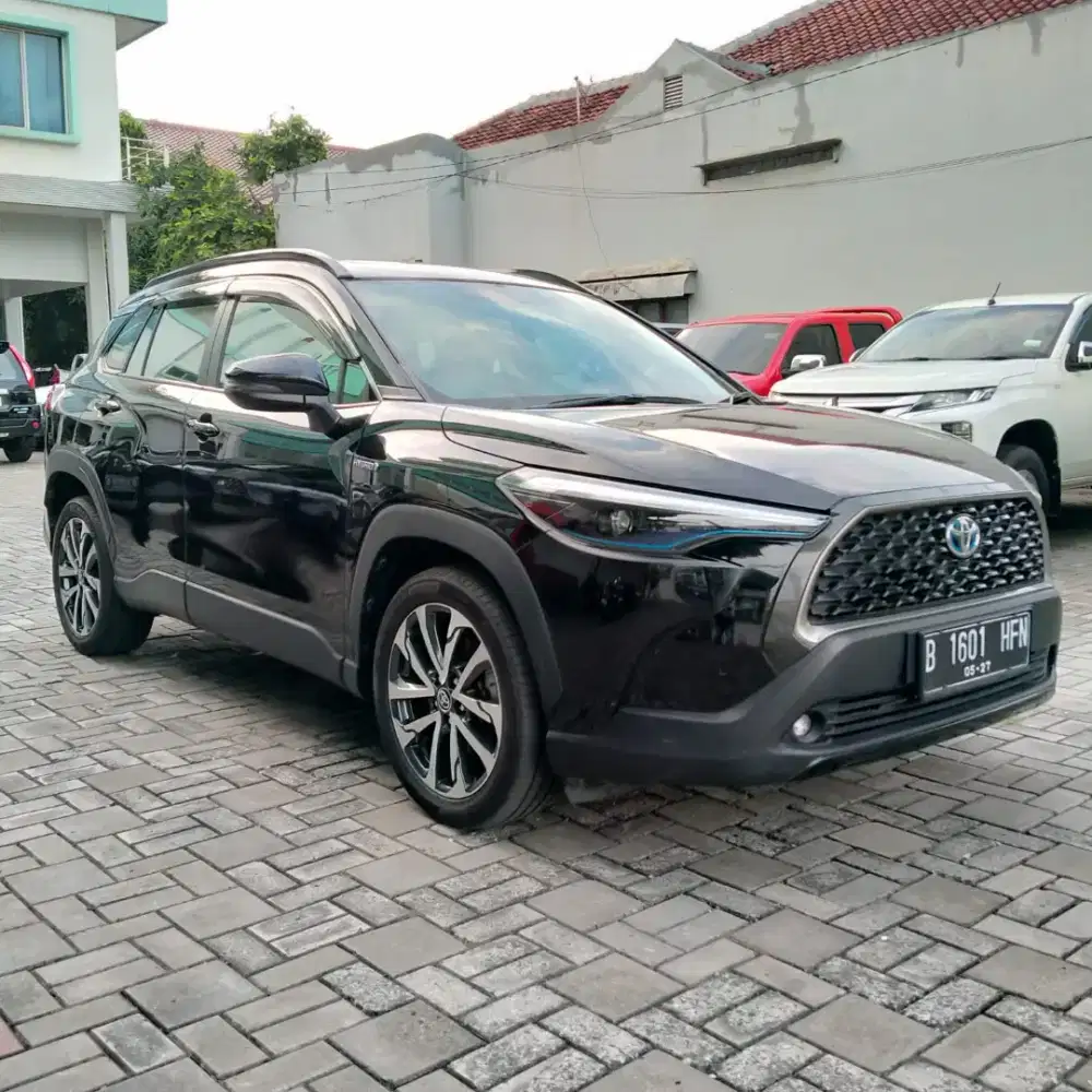 TOYOTA COROLLA CROSS HYBRID HEV 1.8L A/T 2022 ODO 70RB ORIGINALTERAWAT