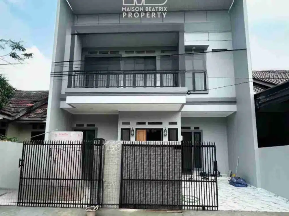 DIJUAL RUMAH CANTIK SIAP HUNI DEKAT TOL & STASIUN DI GRIYA LOKA BSD CITY - TANGSEL