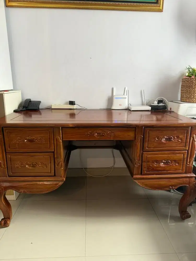 Dijual Meja Direktur jati