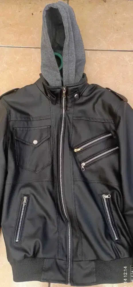 Jaket kulit hoody