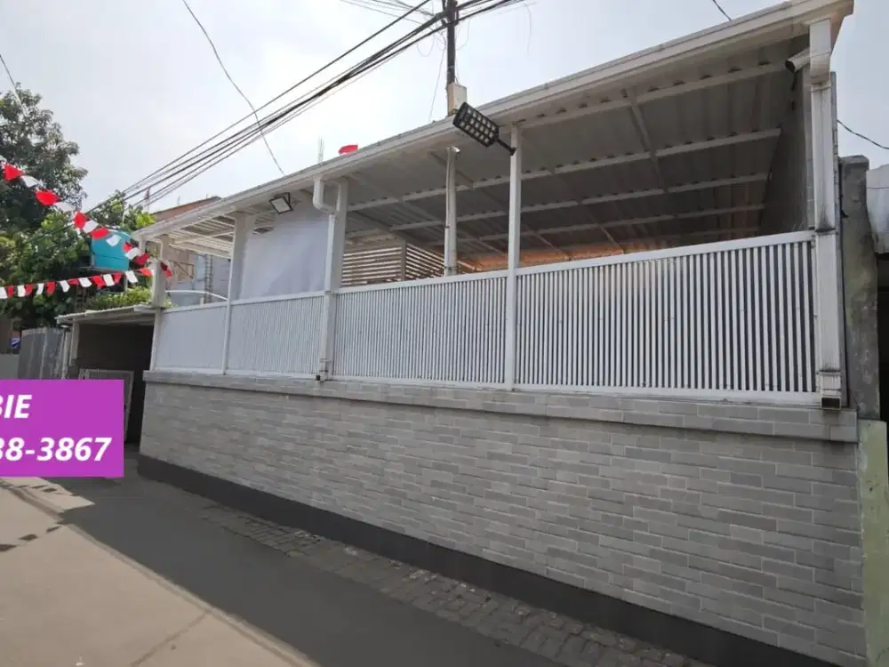 Jual Rumah Bagus Carport 3 Mobil di Pondok Aren AF-16146