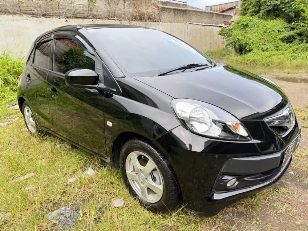 brio e at matic 2015 hitam km low