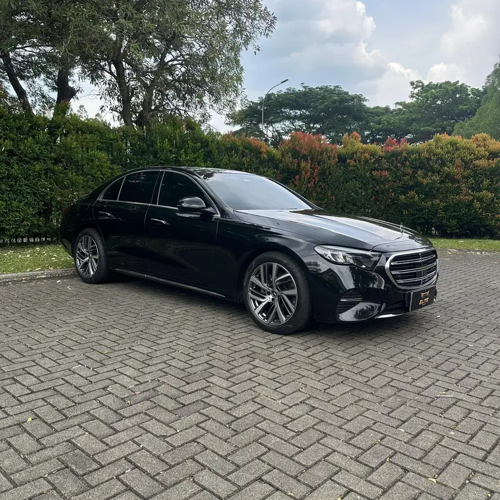 Merc Benz E200 Exclusive Line W214 2024