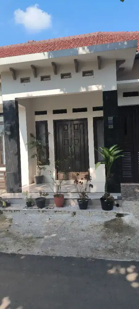 rumah minimalis strategis baru jadi 2 thunan