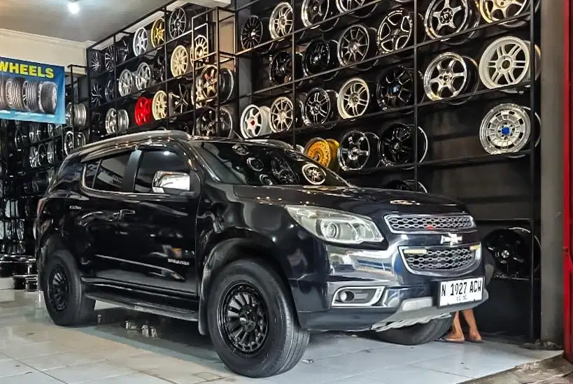 TRAILBLAZER 2.8 4x4 AT 2013