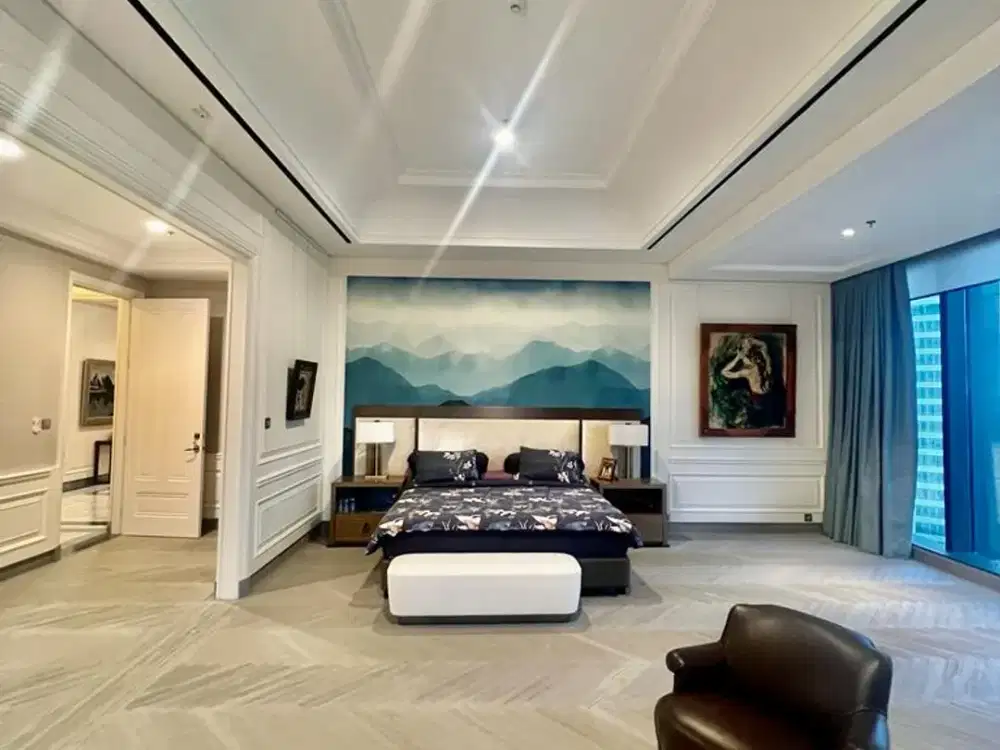 Super Luxurious Semi Furnished Langham Residence SCBD Penthouse 523m