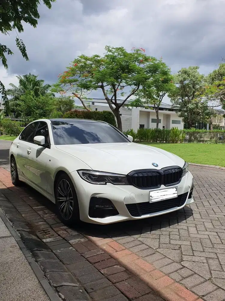 BMW G20 330i 2019 mulus like new