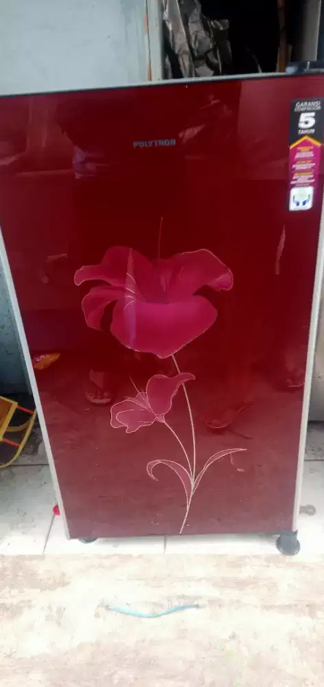 Dijual Kulkas 1 Pintu Merek Polytron