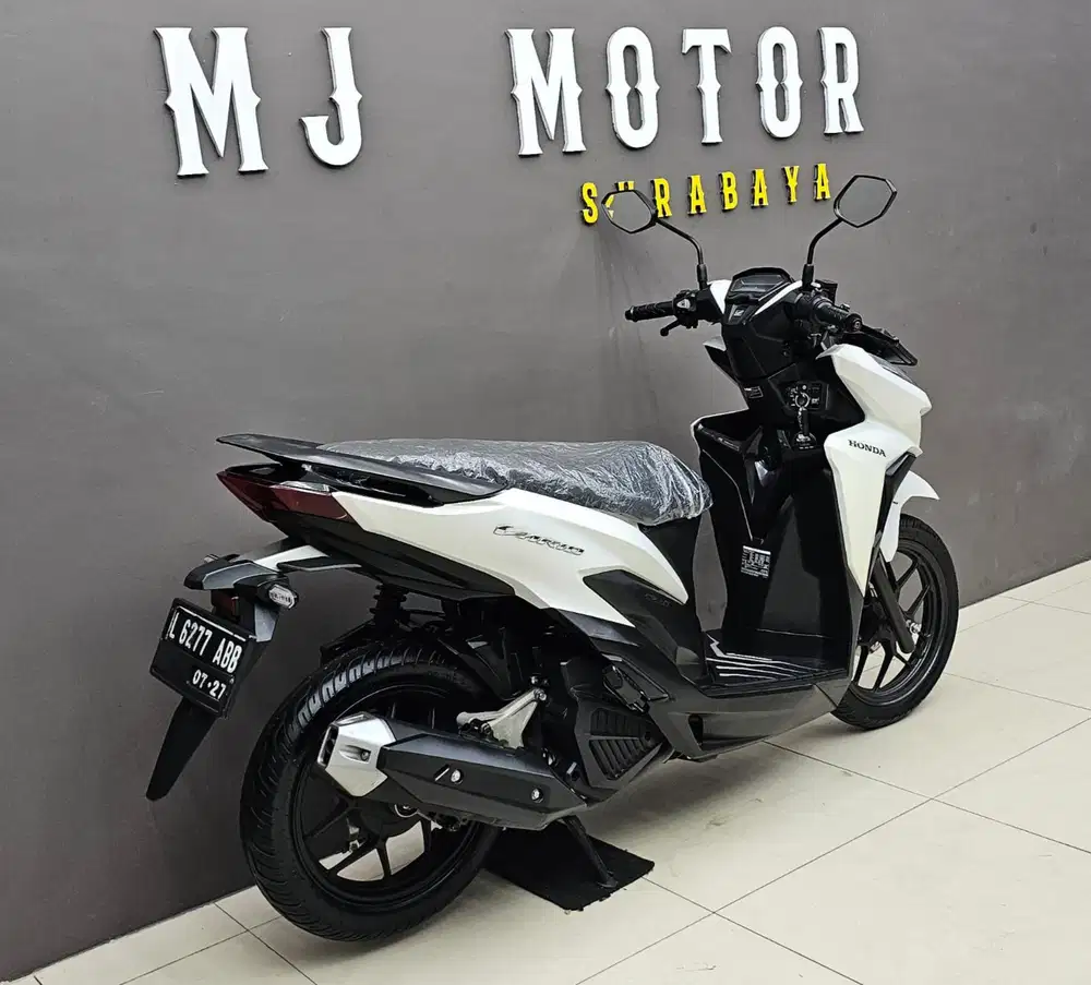 Honda Vario 125 CBS ISS EXCLUSIVE tahun 2022 // KREDIT DP 3 JT