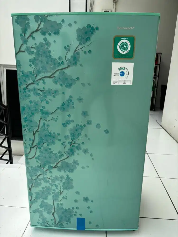 Dijual cepat kulkas Sharp 1 pintu